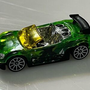 Hot Wheels Mattel Green and Yellow Toy Car